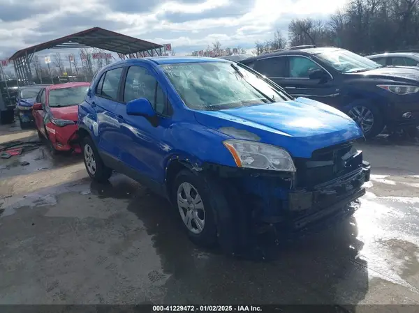 KL7CJKSB8GB762413 2016 CHEVROLET TRAX - Image 1