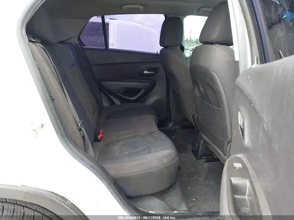 KL7CJKSB8HB053403 2017 CHEVROLET TRAX - Image 8