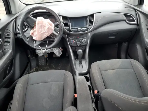 KL7CJKSB8HB181429 2017 CHEVROLET TRAX - Image 8