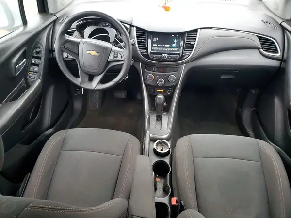KL7CJKSB8HB258350 2017 CHEVROLET TRAX - Image 8