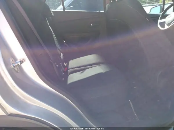 KL7CJKSB8HB261653 2017 CHEVROLET TRAX - Image 8