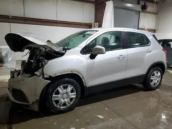 KL7CJKSB8JB563739 2018 CHEVROLET TRAX - Image 1