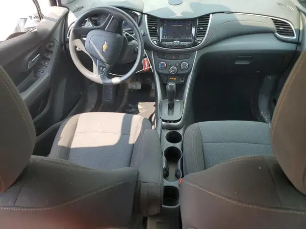 KL7CJKSB8LB086751 2020 CHEVROLET TRAX - Image 8