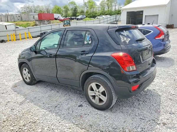 KL7CJKSB8LB089178 2020 CHEVROLET TRAX - Image 2