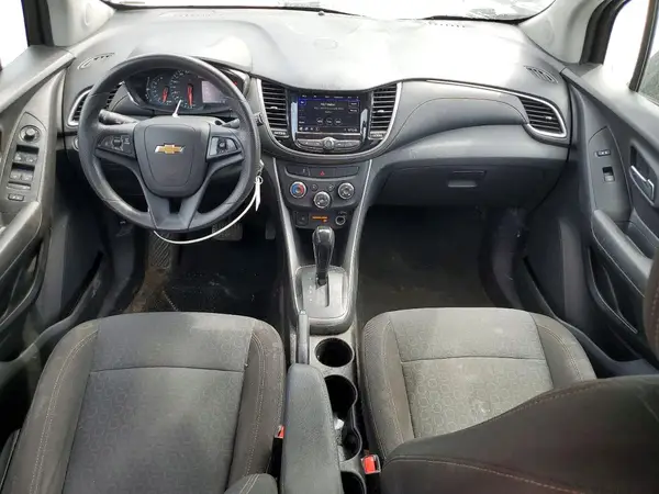 KL7CJKSB8LB089178 2020 CHEVROLET TRAX - Image 8