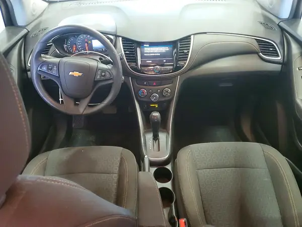 KL7CJKSB8LB310276 2020 CHEVROLET TRAX - Image 8