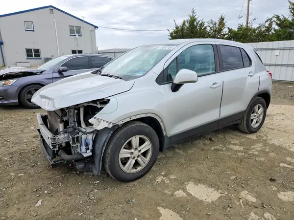 KL7CJKSB8LB311590 2020 CHEVROLET TRAX - Image 1