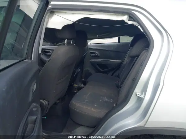 KL7CJKSB8LB314098 2020 CHEVROLET TRAX - Image 8