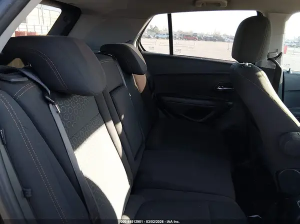 KL7CJKSB8LB314134 2020 CHEVROLET TRAX - Image 8