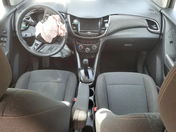 KL7CJKSB8LB319009 2020 CHEVROLET TRAX - Image 8
