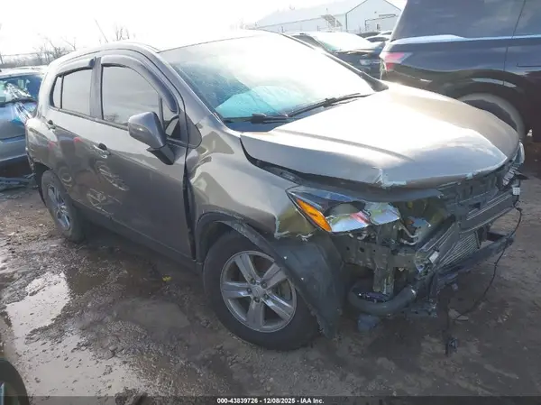 KL7CJKSB8LB333606 2020 CHEVROLET TRAX