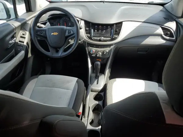 KL7CJKSB8LB334089 2020 CHEVROLET TRAX - Image 8