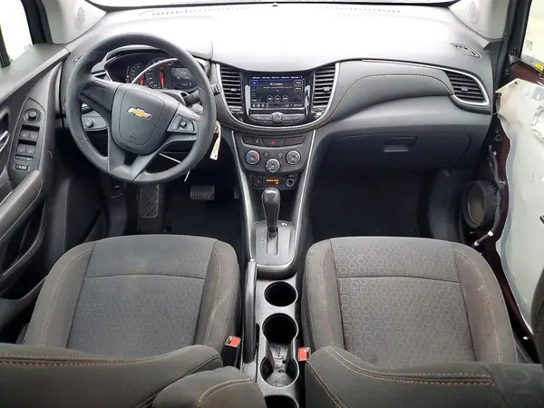 KL7CJKSB8LB340796 2020 CHEVROLET TRAX - Image 8
