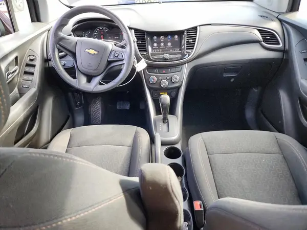 KL7CJKSB8LB341883 2020 CHEVROLET TRAX - Image 8