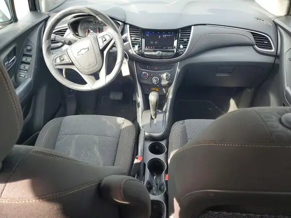 KL7CJKSB8MB305919 2021 CHEVROLET TRAX - Image 8