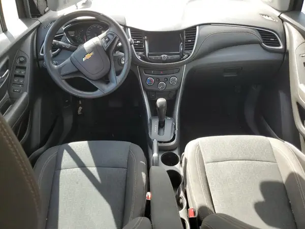 KL7CJKSB8MB315334 2021 CHEVROLET TRAX - Image 8