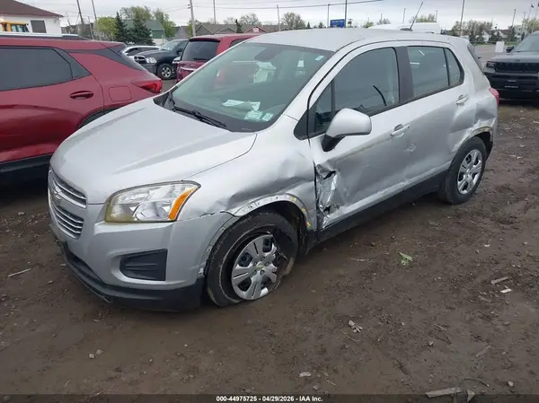 KL7CJKSB9GB514560 2016 CHEVROLET TRAX - Image 2