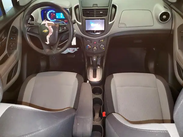 KL7CJKSB9GB760461 2016 CHEVROLET TRAX - Image 8