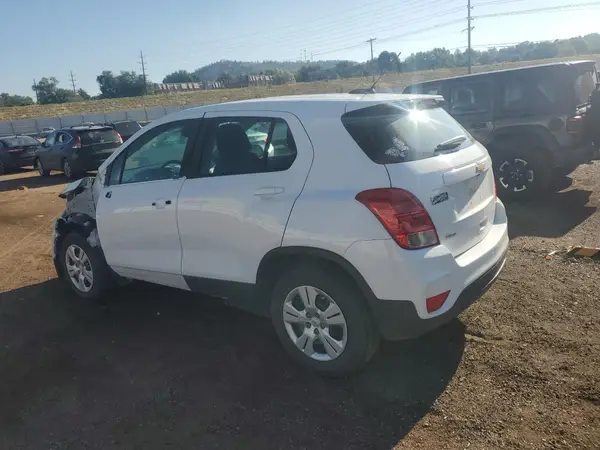 KL7CJKSB9HB086961 2017 CHEVROLET TRAX - Image 2