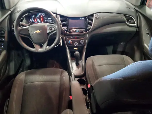 KL7CJKSB9HB148214 2017 CHEVROLET TRAX - Image 8