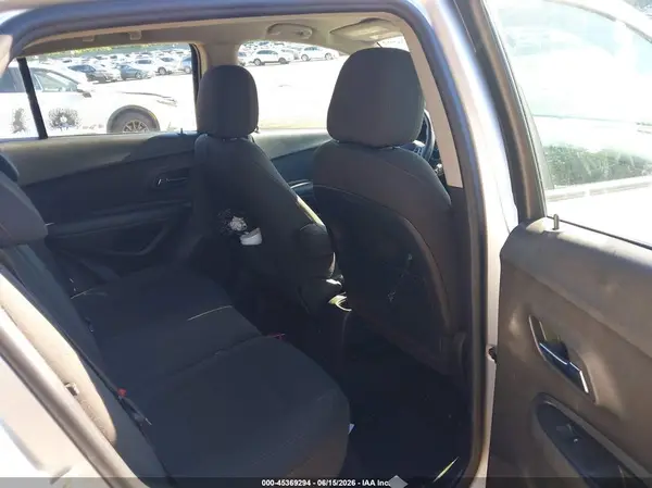 KL7CJKSB9HB148911 2017 CHEVROLET TRAX - Image 8