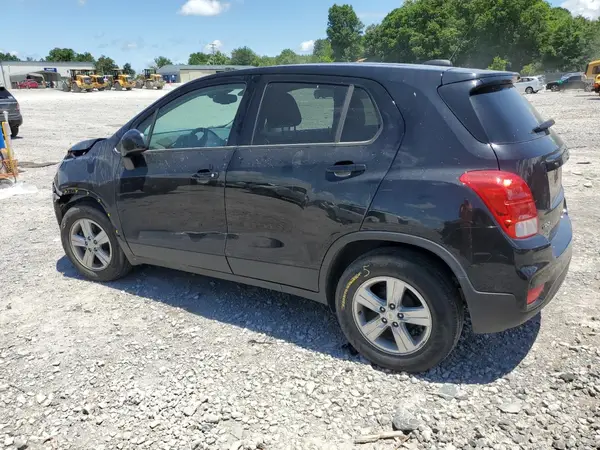 KL7CJKSB9LB016403 2020 CHEVROLET TRAX - Image 2