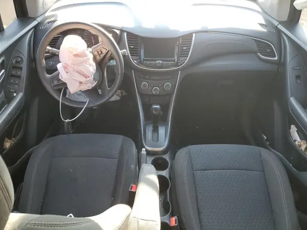 KL7CJKSB9LB032164 2020 CHEVROLET TRAX - Image 8