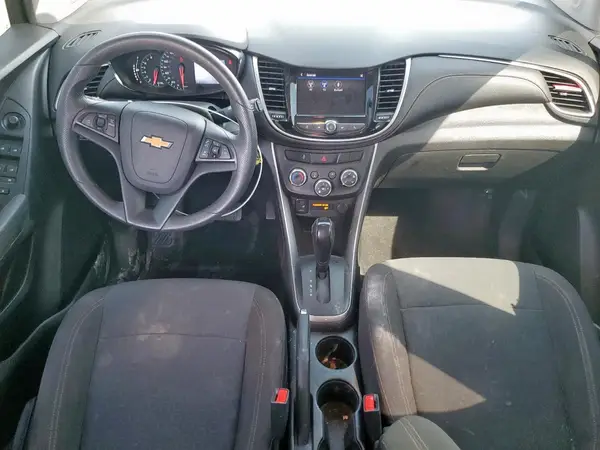 KL7CJKSB9LB041513 2020 CHEVROLET TRAX - Image 8