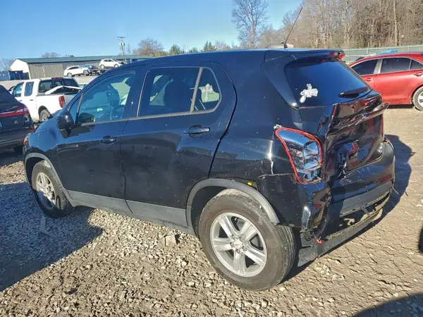 KL7CJKSB9LB042709 2020 CHEVROLET TRAX - Image 2