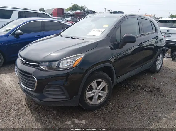 KL7CJKSB9LB043410 2020 CHEVROLET TRAX - Image 2