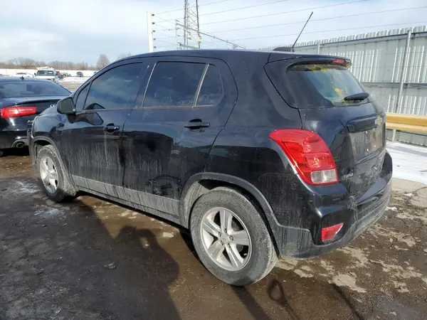 KL7CJKSB9LB04419 2020 CHEVROLET TRAX - Image 2