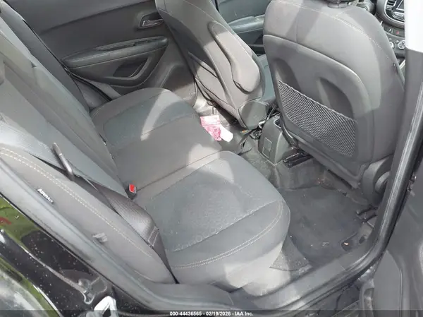 KL7CJKSB9LB056643 2020 CHEVROLET TRAX - Image 8
