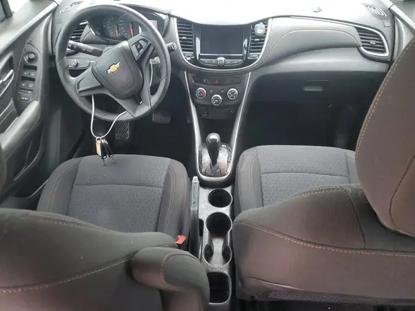 KL7CJKSB9LB061535 2020 CHEVROLET TRAX - Image 8