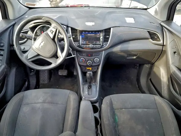 KL7CJKSB9LB062555 2020 CHEVROLET TRAX - Image 8