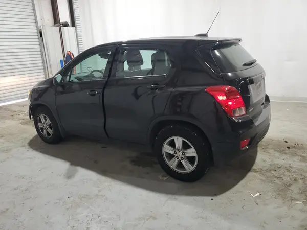 KL7CJKSB9LB066234 2020 CHEVROLET TRAX - Image 2