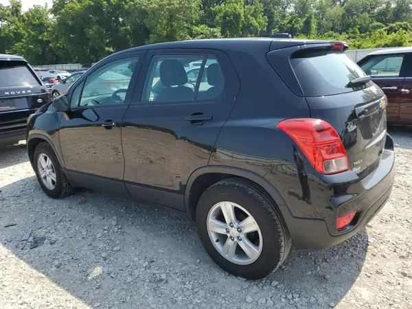 KL7CJKSB9LB066881 2020 CHEVROLET TRAX - Image 2