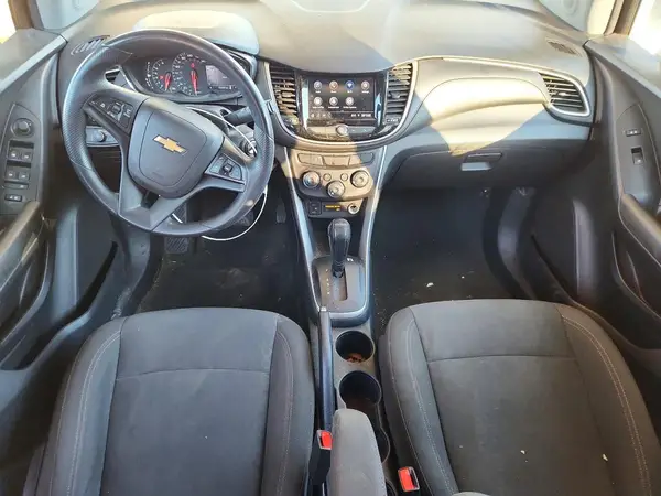 KL7CJKSB9LB093398 2020 CHEVROLET TRAX - Image 8