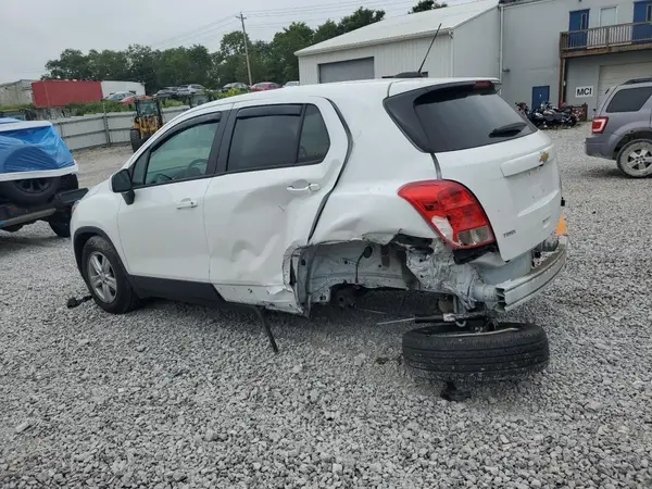 KL7CJKSB9LB093823 2020 CHEVROLET TRAX - Image 2