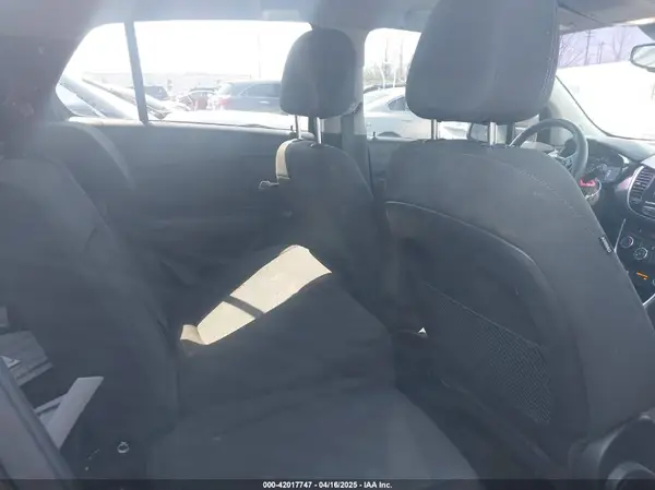 KL7CJKSB9LB317981 2020 CHEVROLET TRAX - Image 8