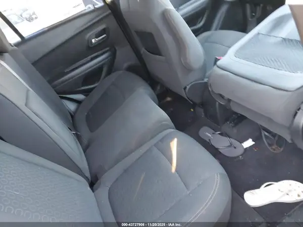 KL7CJKSB9LB327345 2020 CHEVROLET TRAX - Image 8