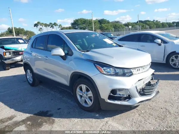 KL7CJKSB9LB330357 2020 CHEVROLET TRAX - Image 1