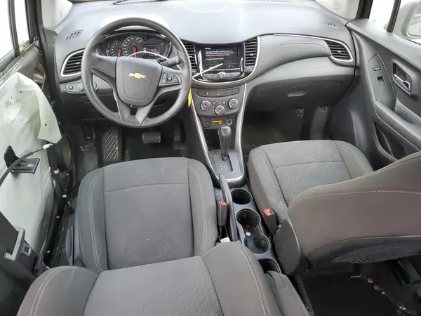 KL7CJKSB9LB343240 2020 CHEVROLET TRAX - Image 8