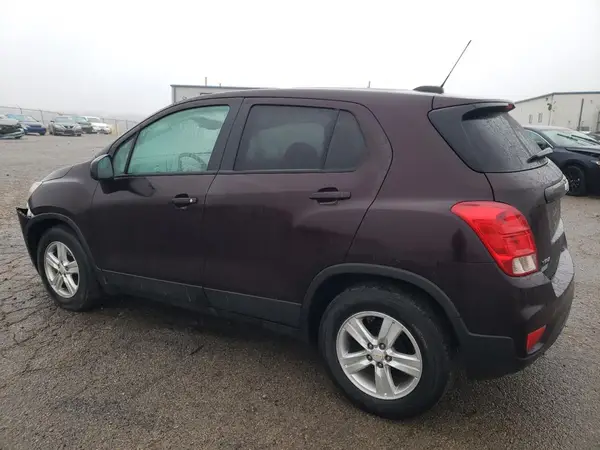 KL7CJKSB9LB354271 2020 CHEVROLET TRAX - Image 2