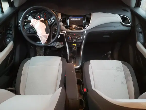 KL7CJKSB9LB354271 2020 CHEVROLET TRAX - Image 8