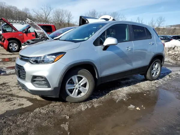 KL7CJKSB9MB302656 2021 CHEVROLET TRAX - Image 1