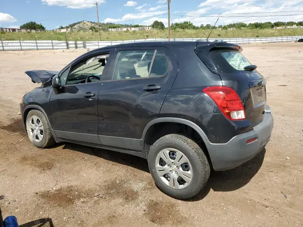 KL7CJKSBXGB701046 2016 CHEVROLET TRAX - Image 2
