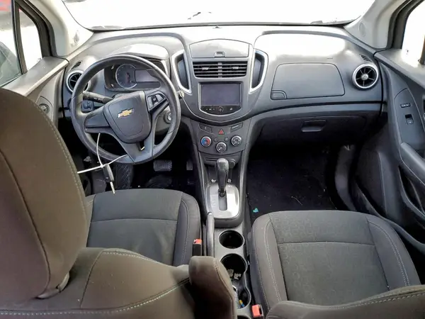 KL7CJKSBXGB747055 2016 CHEVROLET TRAX - Image 8