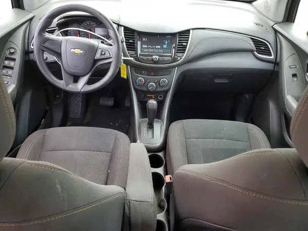 KL7CJKSBXHB053340 2017 CHEVROLET TRAX - Image 8
