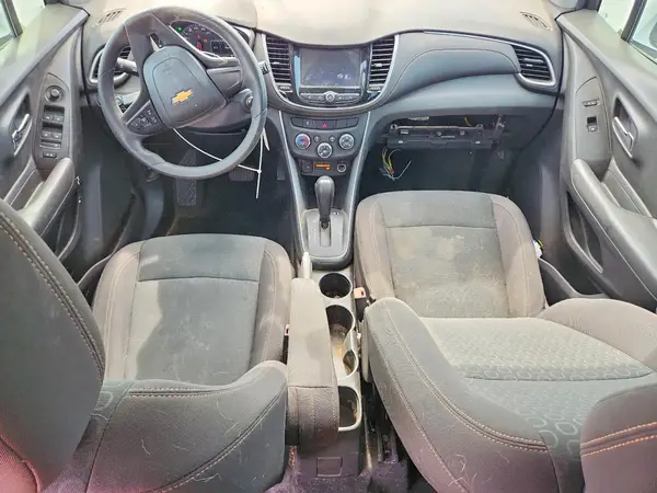 KL7CJKSBXHB174854 2017 CHEVROLET TRAX - Image 8