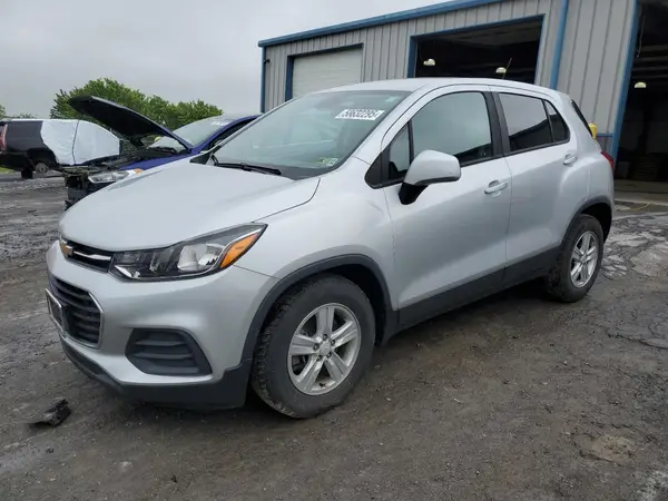 KL7CJKSBXLB016782 2020 CHEVROLET TRAX - Image 1